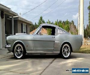 1966 Ford Mustang Power convertible