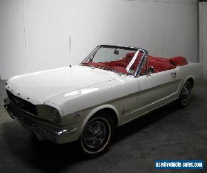 Ford Mustang 64 Convertible