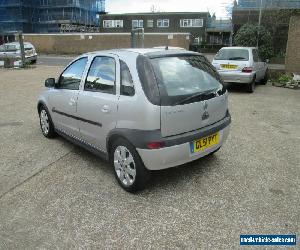 2001 VAUXHALL CORSA SXI 16V SILVER SPARES  OR REPAIRS 