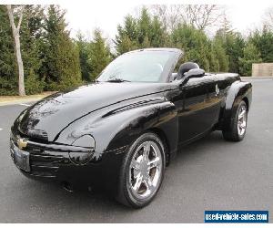 2003 Chevrolet SSR Base Convertible 2-Door