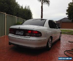 HOLDEN CALAIS...... VT 98