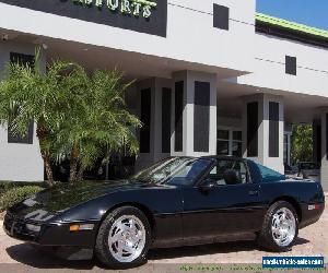 1990 Chevrolet Corvette Base Hatchback 2-Door