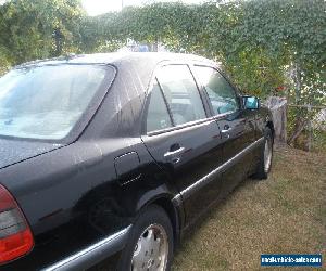 2000 Mercedes-Benz C-Class