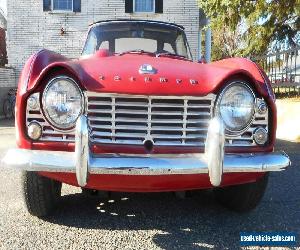 Triumph: TR4 convertible