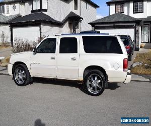 Cadillac: Escalade ESV