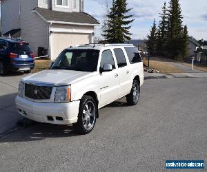 Cadillac: Escalade ESV