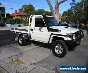 2011 Toyota Landcruiser VDJ79R 09 Upgrade GXL (4x4) White Manual 5sp M