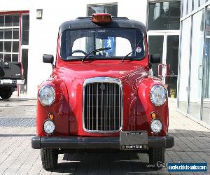 Austin: LTI FX4 Fairway London Taxi Cab