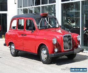 Austin: LTI FX4 Fairway London Taxi Cab