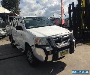 2007 Toyota Hilux GGN25R 07 Upgrade SR (4x4) White Manual 5sp M