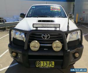 2012 Toyota Hilux KUN26R MY12 SR White Manual 5sp M 4D UTILITY