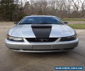 2001 Ford Mustang GT Deluxe Coupe 2-Door for Sale