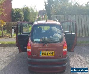 2001 VAUXHALL ZAFIRA ELEGANCE 16V RED