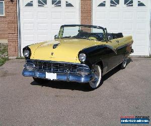 1956 Ford Fairlane Sunliner