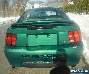 2000 Ford Mustang Base Coupe 2-Door
