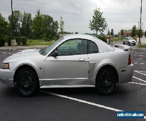 2004 Ford Mustang GT Coupe 2-Door