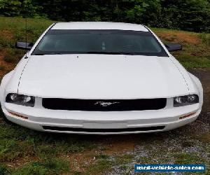 2005 Ford Mustang Coupe