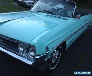 1961 Oldsmobile Ninety-Eight