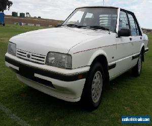 XF FORD FALCON SEDAN