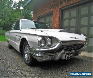 1965 Ford Thunderbird