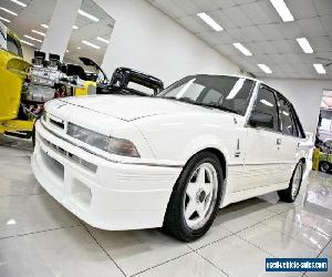 1986 Holden Calais VL Alpine White Manual M Sedan