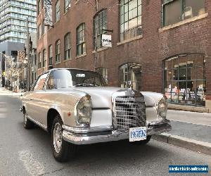 1967 Mercedes-Benz 200-Series