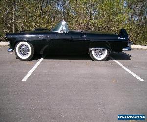 1956 Ford Thunderbird