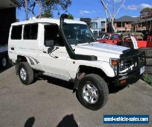 2006 Toyota Landcruiser HDJ78R RV (4x4) White Manual 5sp M TroopCarrier