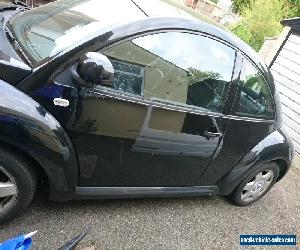 Volkswagen Beetle Breaking for Spares, Black 2.0 petrol Alloys leather interior