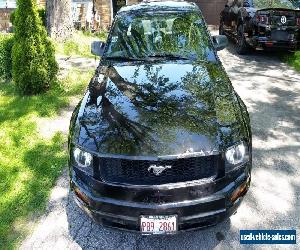 2007 Ford Mustang Deluxe