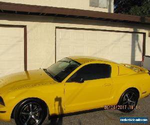 2006 Ford Mustang Base Coupe 2-Door