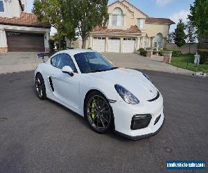 2016 Porsche Cayman GT4