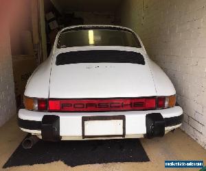 1975 Porsche 911 2.7 5 Speed Manual