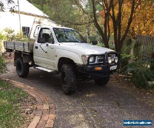 2000 Toyota Hilux 4x4 5 speed manual