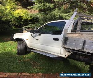 2000 Toyota Hilux 4x4 5 speed manual