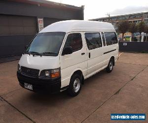 Toyota Hiace Commuter 2003