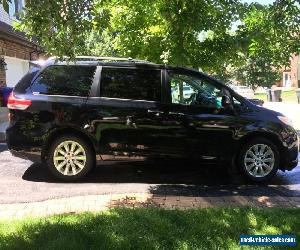 Toyota: Sienna Limited AWD