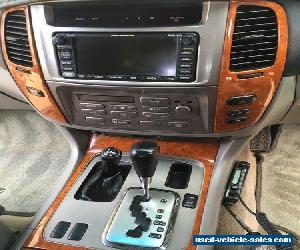 Toyota Landcruiser Sahara 2004 5 Speed Auto