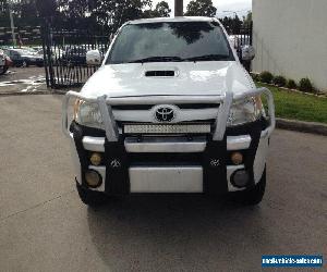 2008 Toyota Hilux KUN26R 08 Upgrade SR5 (4x4) White Manual 5sp M