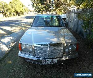 MERCEDES BENZ 380 SE 1985