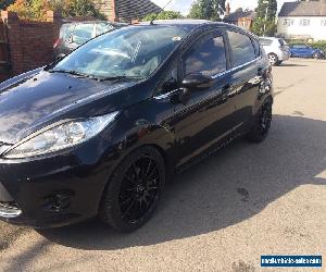 2010 FORD FIESTA 1.4 TITANIUM BLACK 5 DR LOVELY CAR