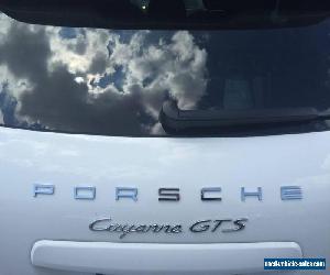 Porsche: Cayenne GTS