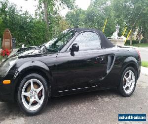 Toyota: MR2