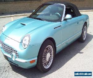 2002 Ford Thunderbird