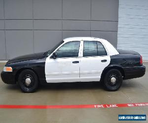 2011 Ford Crown Victoria Police Interceptor Sedan 4-Door