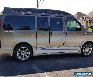 GMC: Savana 2016 Explorer Conversion Van