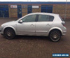 2007 VAUXHALL ASTRA DESIGN CDTI SILVER CAR