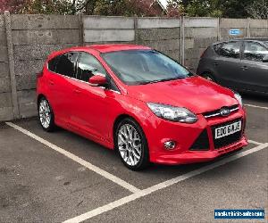 Ford Focus 1.6 zetec s