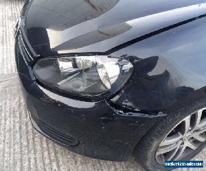 2009 09 REG VOLKSWAGEN GOLF SE TDI BLACK - DAMAGED SALVAGE - SPARES OR REPAIRS