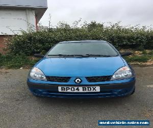 Renault Clio Expression 1.2 for spare or repairs 